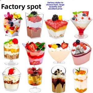 Gobelets à dessert carrés rigides en plastique jetables à paroi simple avec cuillères, coupes à <span class=keywords><strong>mousse</strong></span>, verres à vin et coupes à sundae pour glaces - Product Image 4