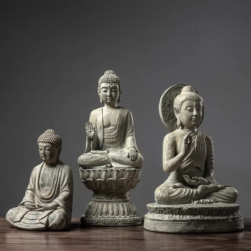 中国のタイの宗教的な像の装飾リビングルームの家の装飾樹脂座っている仏刻まれた置物