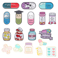 En promotion : Ensemble d'accessoires de la série médicale, comprenant une broche en alliage à combinaison créative et des épingles de badge personnalisées en forme de pilule/capsule