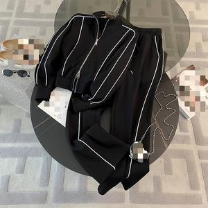 Ensembles de vêtements de sport pour femmes en gros, ensembles décontractés à la mode pour femmes, ensembles de vêtements de sport classiques pour femmes - Product Image 2