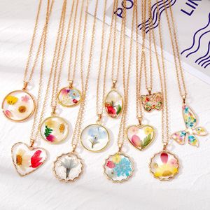 New Design Multi Shape Gold Frame Resin <b>Necklaces</b> Handmade Real Preserved <b>Pressed</b> <b>Flower</b> Floral Pendant <b>Necklace</b> Bohemian Women - Product Image 1
