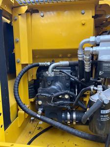 Excavatrice hydraulique sur chenilles Komatsu PC130 d'occasion, 13 tonnes, moteur Cummins, modèle 2024, faible coût d'exploitation, pompe hydraulique 0,7m - Product Image 5