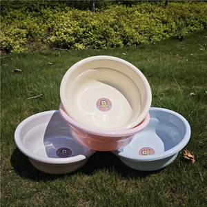 Lavabo de plástico redondo de color sólido, tamaño grande, para uso doméstico, en la cocina o para estudiantes. - Product Image 1