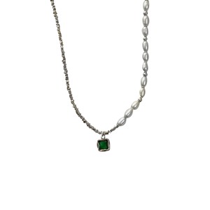 Collier en argent sterling S925 Yinruitai avec émeraude et perle d'eau douce de qualité AAA, bijou élégant pour la clavicule, à porter au quotidien - Product Image 5
