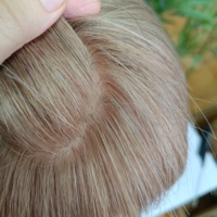 Perruques Confortables en Cheveux Humains Vierges à 100 % avec Base en Soie, Couleur Balayage, Vente Chaude en Gros d'Usine, Idéales pour Femmes Souffrant de Perte de Cheveux, Port Quotidien
