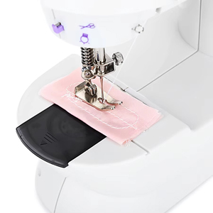 Mini máquinas de coser domésticas eléctricas portátiles Overlock máquina de coser de mano accesorios hogar para niños tela - Product Image 2
