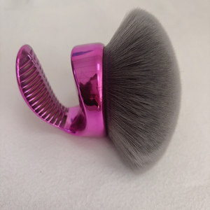 Pennello Kabuki Viola <span class=keywords><strong>per</strong></span> un Bellissimo Trucco Viso e Corpo, Ideale <span class=keywords><strong>per</strong></span> Fondotinta e <span class=keywords><strong>Contouring</strong></span> - Product Image 4