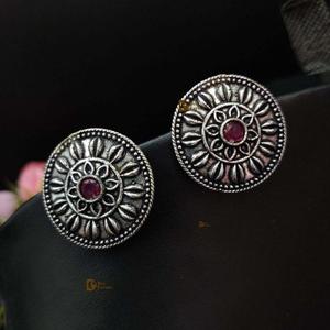 Pendientes de botón con diseño floral oxidado, hechos a mano, para uso casual y fiestas, producto al por mayor - Product Image 5