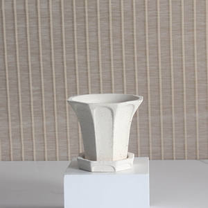 Vaso in Ceramica Rustica Wabi Sabi con Sottovaso e Finitura Naturale per Casa e Giardino - Product Image 6