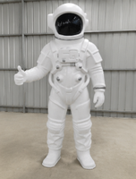 Sculpture d'astronaute en FRP, statue d'homme de l'espace grandeur nature en fibre de verre pour décoration extérieure