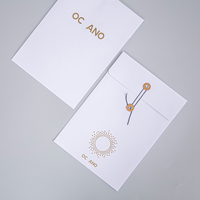 Amplop Kertas Logo Hot Stamping Kustom dengan Kancing Tali, Amplop Kertas Kemasan Hadiah untuk Kartu Perhiasan