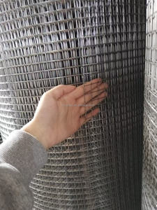 공장 도매 아연 도금 14 게이지 용접 와이어 메쉬 <span class=keywords><strong>1</strong></span>/2X1 울타리에 대한 롤 패널에 토끼 케이지 - Product Image 4