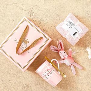 Juego de Regalo de Año Nuevo y Cumpleaños, Tazas de Café de Cerámica con Diseño Artístico Moderno, Impresión de Serigrafía Personalizada, Juego de Toallas, Recuerdo - Product Image 3