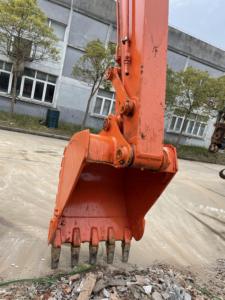 Excavatrice hydraulique sur chenilles d'origine Japan Hitachi 19.8 ZX200-3G de 200 tonnes avec moteur Honda et PLC - Product Image 4