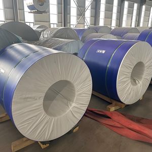 Gulungan <span class=keywords><strong>Aluminium</strong></span> Paduan Berlapis Seri Industri 3000 (Model 3004/3105) dengan Lebar yang Dapat Disesuaikan & Layanan Pembengkokan/Pemotongan/Pengelasan - Product Image 1