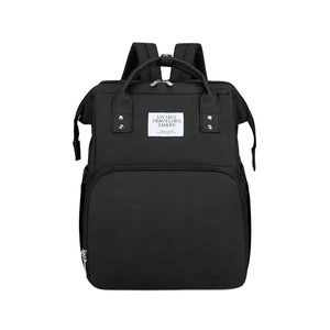 Mochila Pañalera de Viaje 7 en 1 con Cambiador y Puerto de Carga USB, Color Verde, Mochila Promocional - Product Image 3