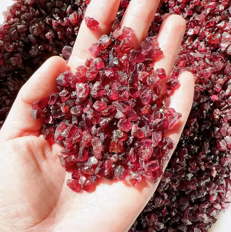 Uncut batu permata longgar alami Rhodolite kasar batu Garnet mentah Garnet untuk membuat perhiasan