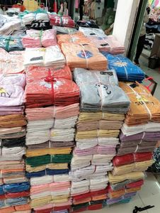 ขายส่งเสื้อผ้าผู้หญิง ชุดว่ายน้ำ บิกินี่ เสื้อผ้าหลากหลายแบบ ชุดเดรสขายส่งจำนวนมาก เสื้อผ้าผู้หญิง - Product Image 2