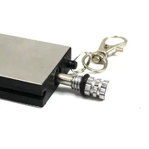 Outil de démarrage 6.7 pierre de silex métal allumettes briquet d'extérieur Simple porte-clés en métal personnalisé briquet