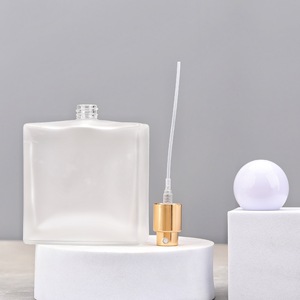 25ml-50ml Frosted Glass <b>Perfume</b> Spray Bottles, Refillable Cosmetic Atomizer <b>Containers</b> for Travel - Product Image 2