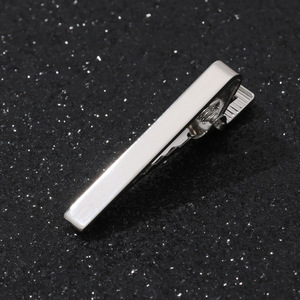 Nuevas llegadas 2026: Clips de corbata coreanos esmerilados, artículos de regalo para trajes de negocios de <span class=keywords><strong>hombre</strong></span>, clips de corbata de cobre K9, decoración minimalista para <span class=keywords><strong>hombre</strong></span>. - Product Image 2