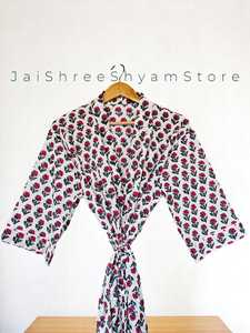 ชุดกิโมโนผ้าฝ้ายพิมพ์ลายดอกไม้สุดหรู ออกแบบมาเพื่อผู้หญิง สวมใส่สบายๆ ที่บ้าน หรือใช้เป็นชุดนอน - Product Image 5