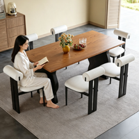 Table et chaises de salle à manger rectangulaires en bois massif simples, adaptées aux salles à manger domestiques, aux hôtels et aux appartements