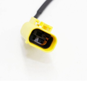 957602P202 กล้องมองหลังสำหรับเกีย โซเรนโต 12V กล้องช่วยถอยหลังพร้อมขั้วต่อสีเหลือง - Product Image 4