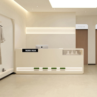 Bureau de réception en verre MDF simple pour vêtements, bijoux, salon de beauté, caisse enregistreuse, comptoir d'affichage pour magasins, hôtels, centres commerciaux