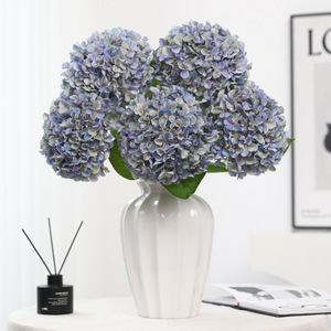 <b>Hydrangea</b> <b>Artificial</b> <b>Flowers</b> Plastic Silk High Simulation Wedding Outdoor Photography Props Home Decorations - Product Image 4