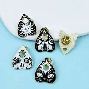 स्टॉक kawai कार्टून सर्वनाम धातु पिन बिल्लियों दिल वह उसकी नरम तामचीनी पिन परी विषय कास्टिंग तकनीक सही स्मारिका - Product Image 5