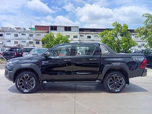 Hilux Revo Rocco Double Cabine 4x4 Pick-up 2.8L Turbo Diesel Neuf Modèle d'Exportation Meilleure Vente - Product Image 5