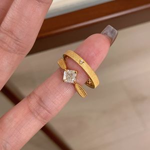 Bague en argent pur S925, diamant carré brossé, style rétro, exquis, niche, luxe léger, pierre taillée - Product Image 4