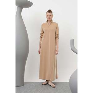 Vestido Camel con Cierre y Botones a Presión para Mujer LOREEN, Corte Cómodo para Uso Diario, Estilo Elegante de Longitud Midi - Product Image 1
