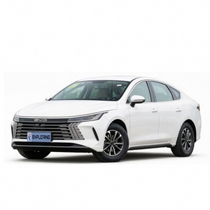 BYD Destroyer 05 DM-i 55KM Edizione Lusso PHEV 5 Posti Berlina 2024 a Basso Consumo Energetico Compatibile con Energia Solare - Product Image 1