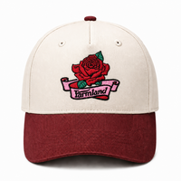 Casquette de baseball brodée de roses, à visière plate, réglable, pour hommes et femmes, décontractée, motif floral, crème et rouge