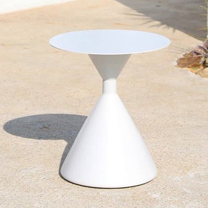 Modern Weather-resistant Aluminum <b>Outdoor</b> <b>Side</b> <b>Table</b> Set for Hotel Garden Poolside Villa hotel Patio Use - Product Image 5