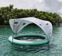 Île flottante gonflable en PVC robuste pour l'extérieur avec parasol, piscine flottante ronde multi-personnes pour fête aquatique en mer ou en lac