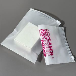 ถุงพลาสติกซิปล็อคคุณภาพสูงสำหรับบรรจุภัณฑ์เสื้อผ้า - Product Image 3