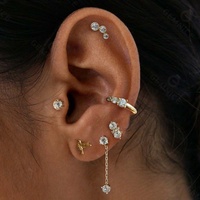 Gemnel Meilleur prix Argent pur Sans perçage Délicat Émeraude Cz/ clair Cz Boucle d'oreille pour filles