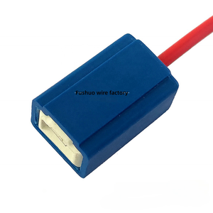Enchufe de extensión de enchufe de cerámica H11 <span class=keywords><strong>H4</strong></span> con conector de arnés Arnés de cableado de cobre automotriz Conector de bombilla H1 - Product Image 4