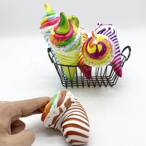 Squishy Slow Rising Toys Espuma PU Anti-Stress Squeeze Helado <span class=keywords><strong>Juguetes</strong></span> Tamaño grande Squish Vent Colorido Helado simulado para niños - Product Image 3