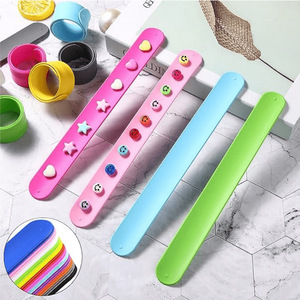 Custom logo Rubber Slap Wristband Promotion Gift Silicone Figure Slap Bracelet Band Snap Wristband