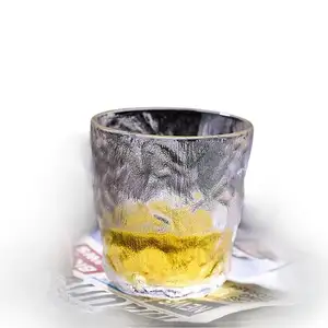Cangkir kaca tasse cafe populer kaca terbaru Cocktail kecil diskon besar Oem/Odm kopi dapat Logo 20 Oz cangkir kaca dengan tutup