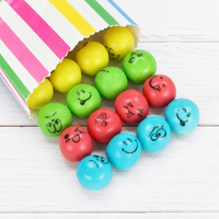 Chewing-gum bulle expressif pour enfants, 4 visages assortis, saveur fruitée, en boîte, friandises fantaisie pour fêtes, confiserie en gros