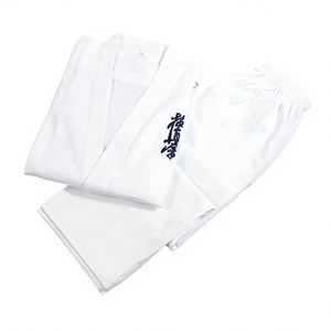 Poliéster algodón kyokushin entrenamiento uniforme cómodo GI karate uniforme - Product Image 1