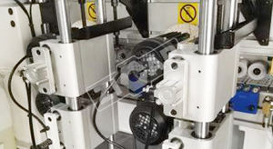 लकड़ी/<span class=keywords><strong>pvc</strong></span>/mdf 45 बेवेल एज बैंडिंग मशीन 45 वक्र एज बेंडिंग ट्रिमिंग स्वचालित ग्लूइंग <span class=keywords><strong>pvc</strong></span> के लिए - Product Image 4