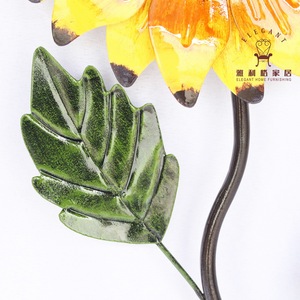 Personnalisé KD Vente Par Correspondance En Métal Coloré Tournesol Piquets de <span class=keywords><strong>jardin</strong></span> - Product Image 4