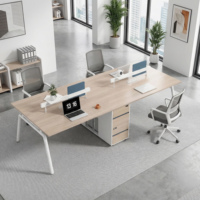 Bureau de comptabilité pratique avec plusieurs tiroirs de classification, plateau anti-usure et pieds de support stables pour le personnel financier au quotidien