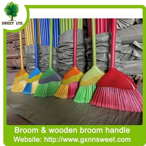Balais en bois pour le nettoyage en gros à moins d'un dollar - Product Image 3
